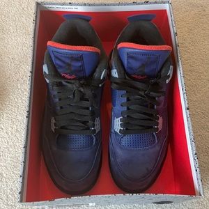 Jordan 4 Loyal blue /Black-white